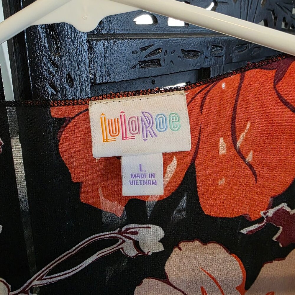 Lularoe coverup L